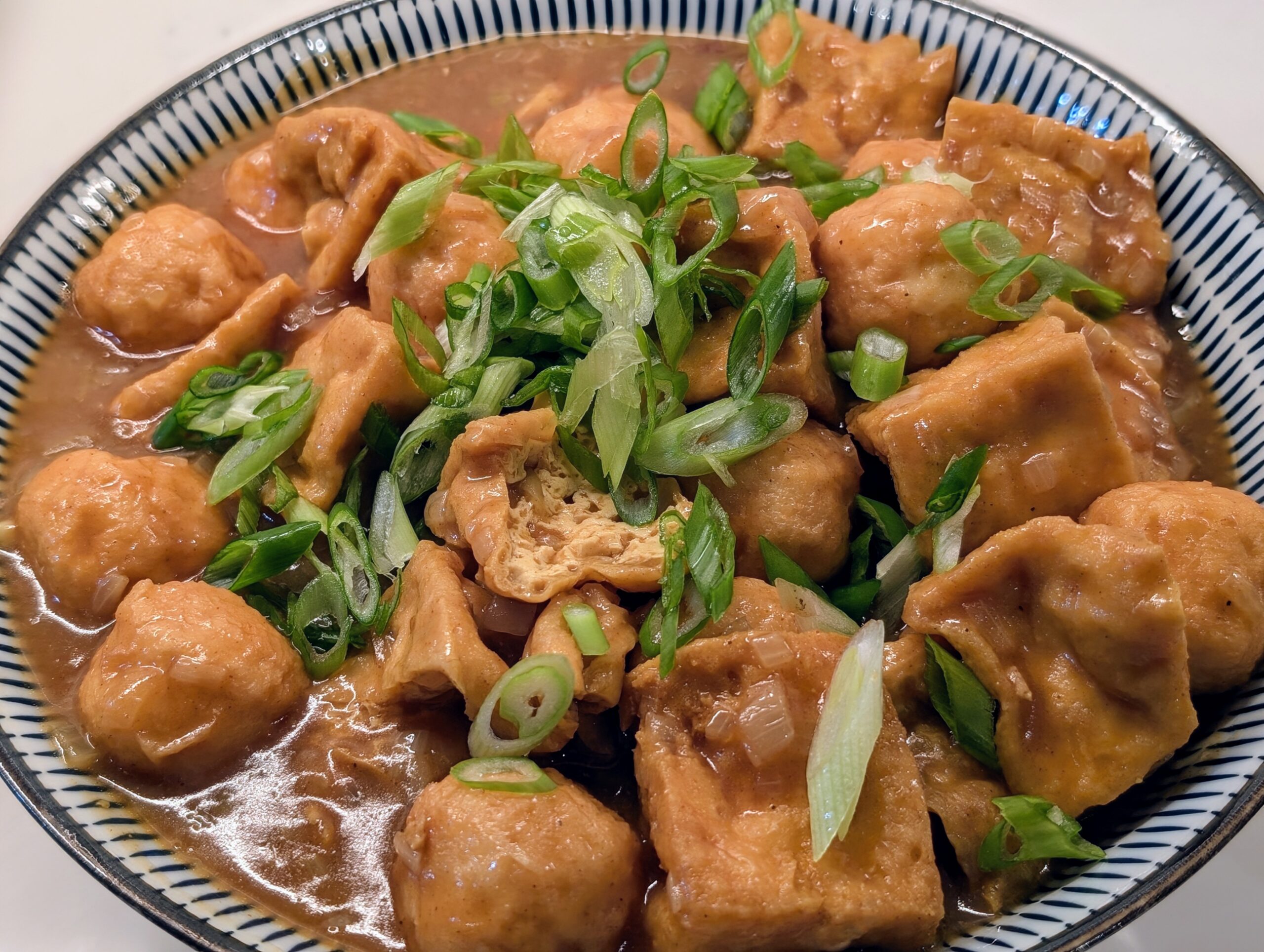 Quick Curry Tofu & Fish Balls